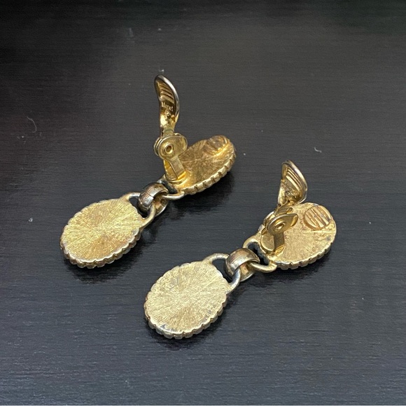 Vintage Signed MONET Fleur De Lis Dangling Earrings - Picture 7 of 10
